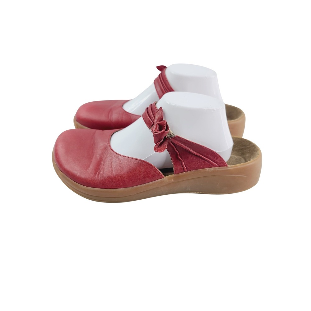 Tatami, Leather Upper, Rubber Sole Casual Sandals, Women's,  Size 10